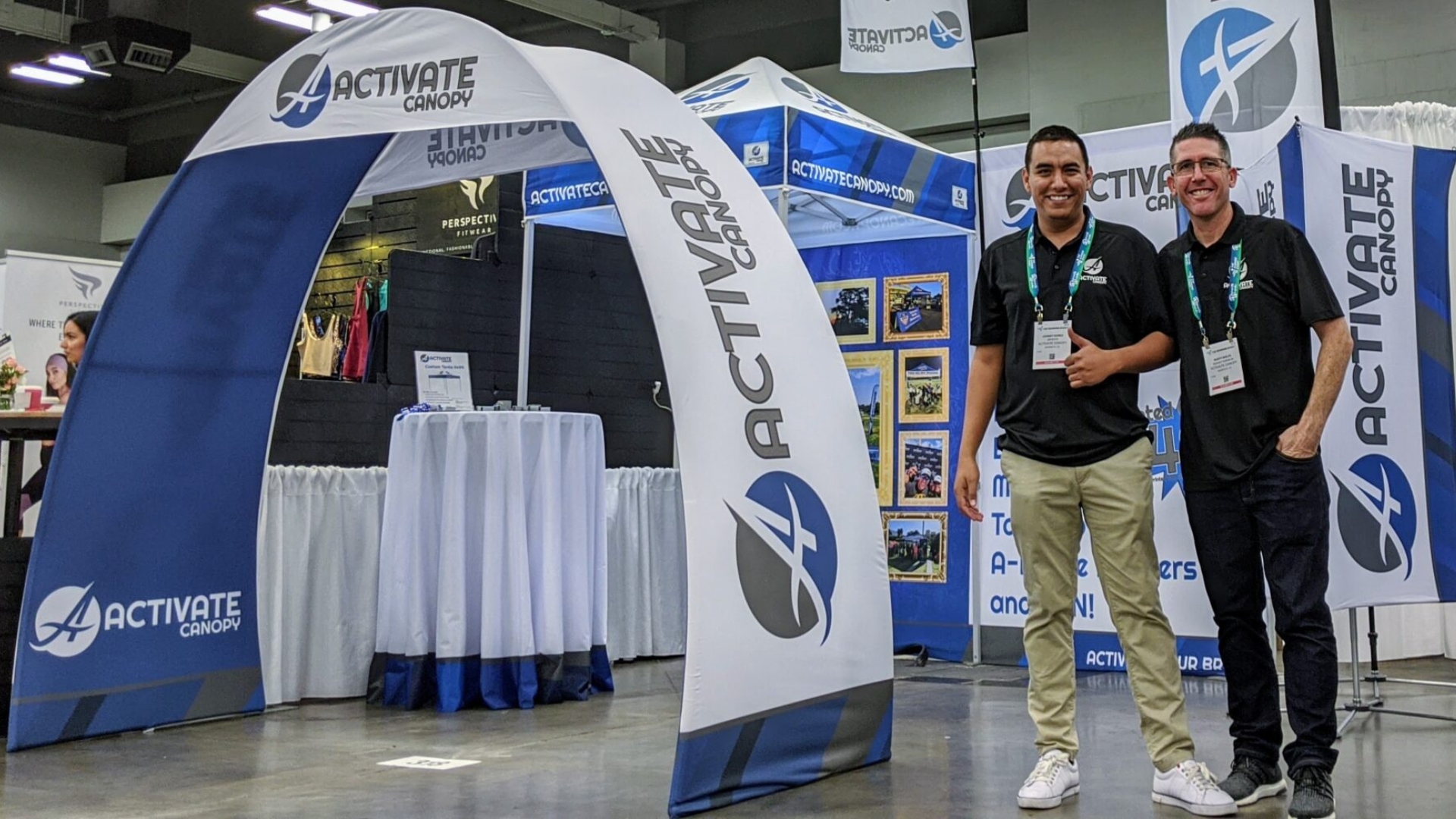 Read more about the article 4 Reasons Why Your Business Should Have Trade Show Products